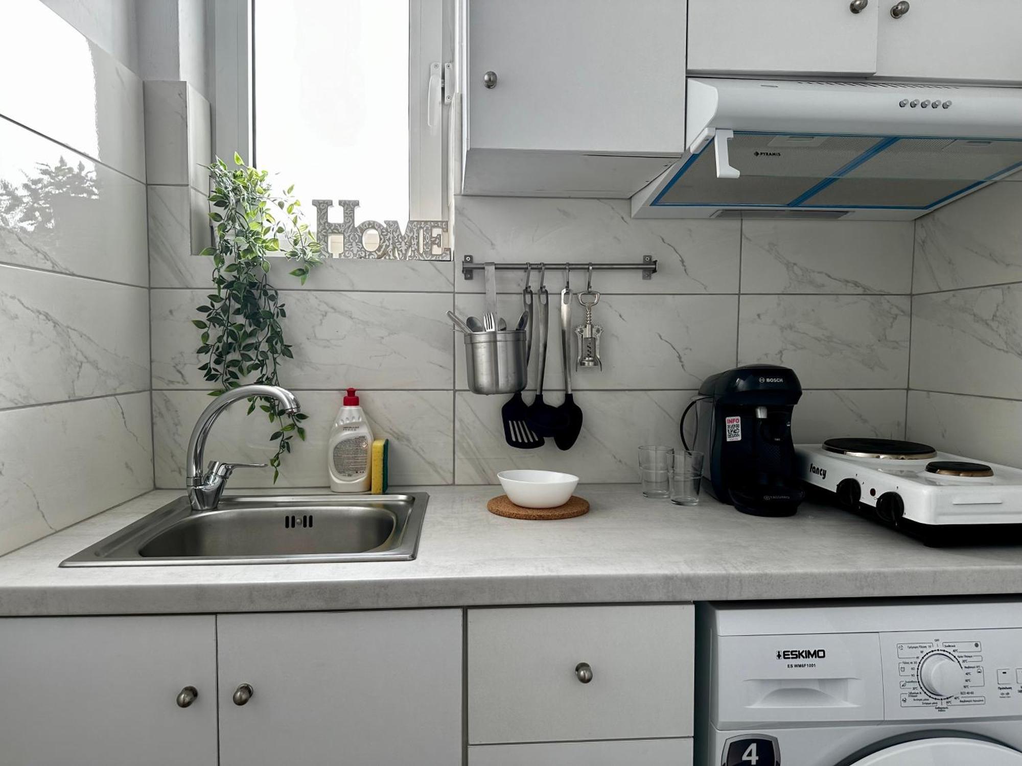 Modern & Cozy Apartment In The Heart Of Kos '9' Экстерьер фото